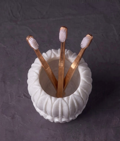 Handmade Scalloped Toothbrush Holder