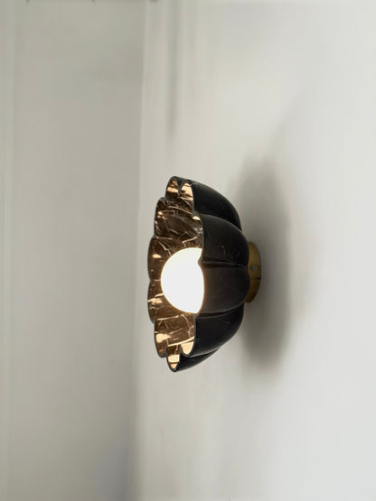 Petra Bloom Wall Sconce – Nero Marquina Marble